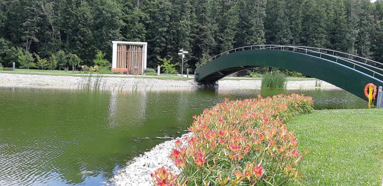 Antal Apartmanok Zalakaros Bagian luar foto
