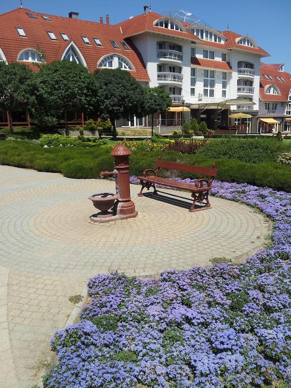 Antal Apartmanok Zalakaros Bagian luar foto