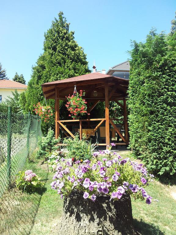 Antal Apartmanok Zalakaros Bagian luar foto